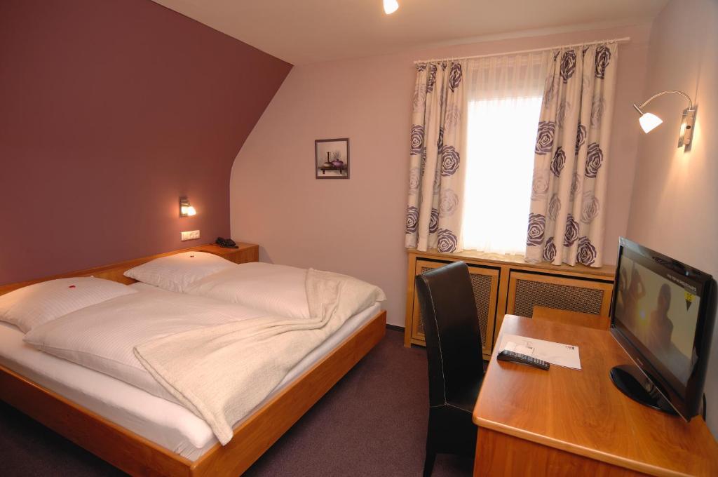 Gasthaus Zum Ochsen MHG Værelse billede